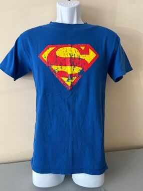 DC Comics Men’s Blue Tee with Distressed Red & Yellow Superman Crest